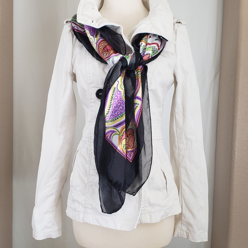 H&M Off-white Denim Double breasted Jacket Size 6 With Stretch